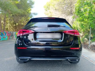 Mercedes-Benz A250