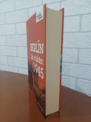 Libro BERLIN, LA CAIDA 1945