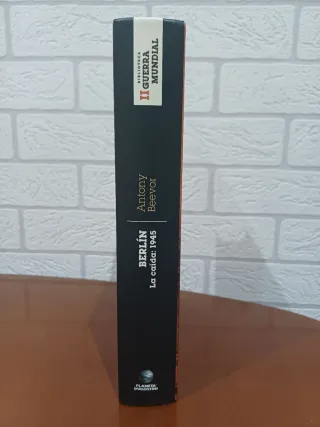 Libro BERLIN, LA CAIDA 1945