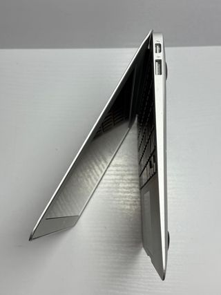 MacBook Air 2011 (A1370) i5 / 4GB / 128GB