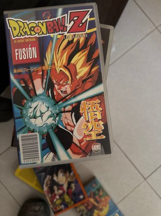 Dragon Ball GT VHS y Busca del Valle Cantado 3 VHS