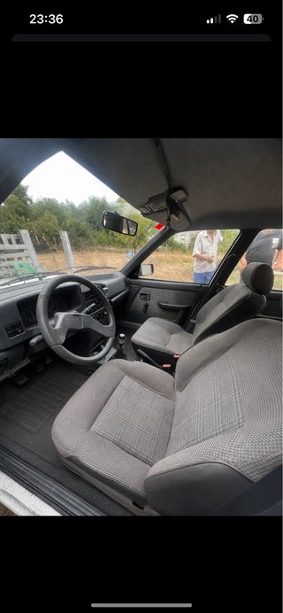 Peugeot 309 1990