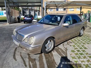 Mercedes-Benz Clase E 2000