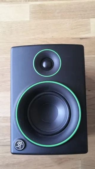 Monitores Mackie CR4. LEER CON ATENCIÓN