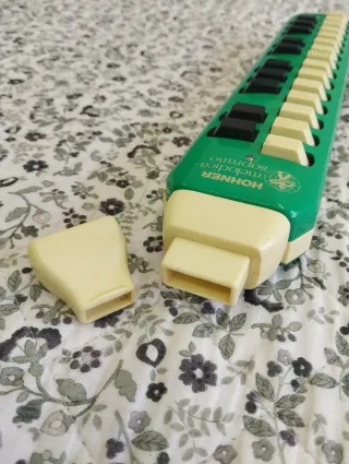 Melódica Hohner Soprano Verde con Funda