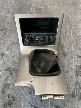 Consola Central y 4x4 pathfinder/navara