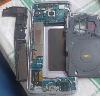 Samsung Galaxy S8 Smontato