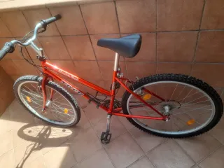 Bicicleta Trek 820 Montaña Roja