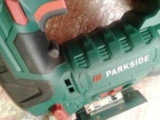 Sierra de calar para batería 20v Parkside.