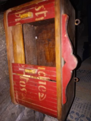 Antiguo Armario cubertero puertas persiana  madera