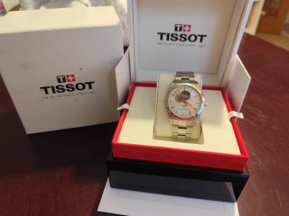 Reloj Tissot Gentleman Open Heart T1274071103101
