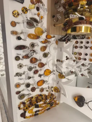 Colgante Ámbar Natural Estilo Corazón