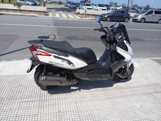 Kymco Superdink 125cc (ETIQUETA C)