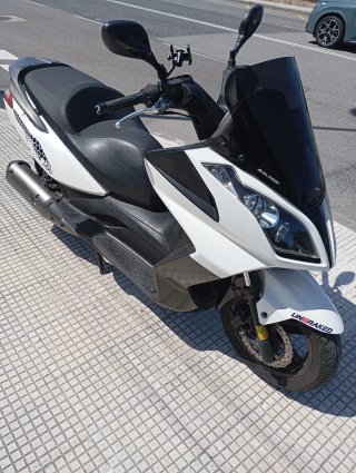 Kymco Superdink 125cc (ETIQUETA C)