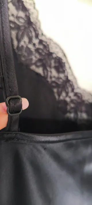 Top lencero satinado negro encaje talla 46