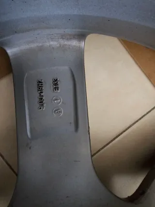 Llantas Audi rotor originales concavas 9x19 et33.