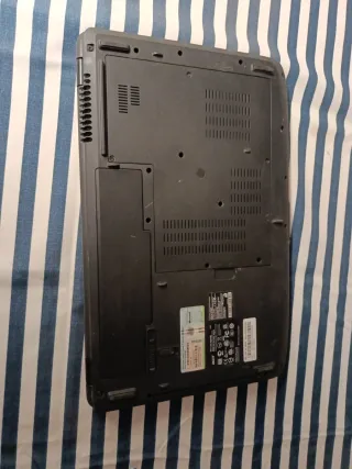 Portatil Acer aspire 5735Z para piezas.