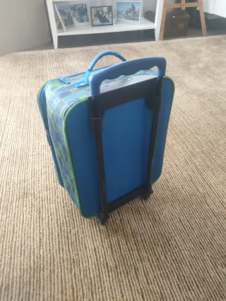 Maleta infantil de viaje con personajes