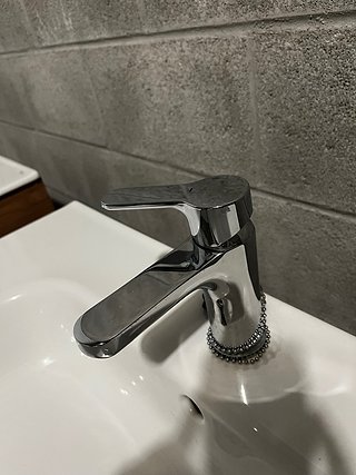 Lavabo Roca Nuevo grifería/mueble incluido