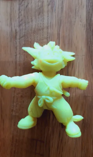 Figuras Dragon Ball goma y Diorama con pegatinas