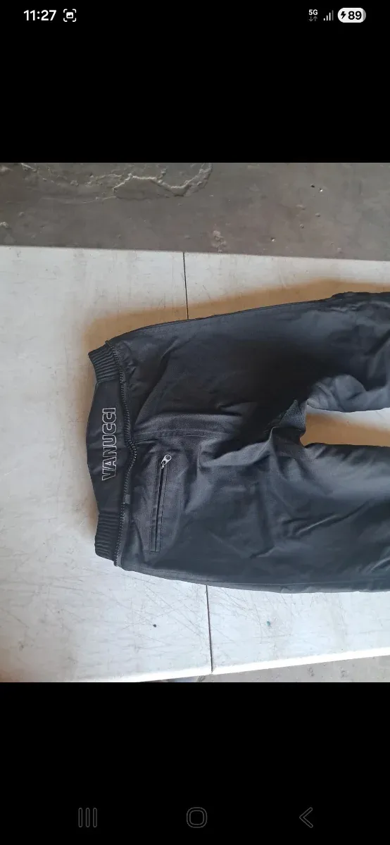 Pantalón Moto Vanucci Talla 36 Negro