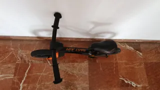 Bicicleta de equilibrio infantil