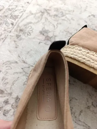 Alpargatas de ante con puntera negra