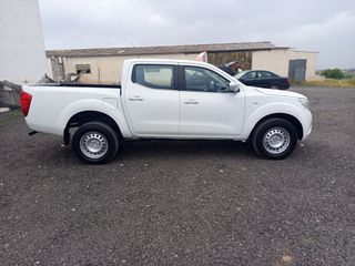 Nissan NP300 Navara 2022