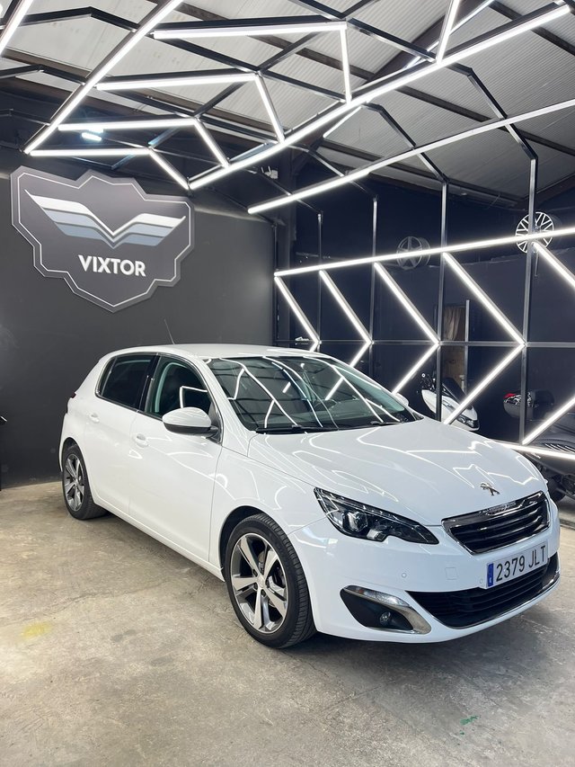 Peugeot 308 1.2 PureTech S&S Allure 130