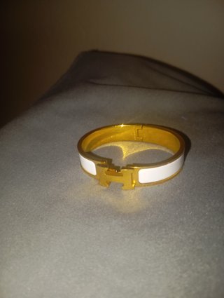 Pulsera Hermes Click H chapada en oro