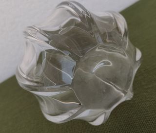 Corba vaso porta fiori in cristallo pesante molato