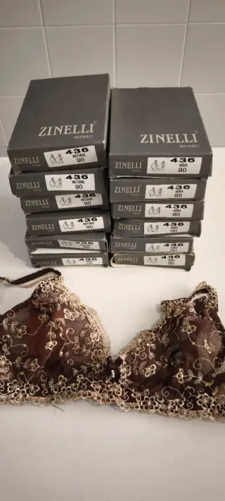 Lote 12 Sujetadores Zinelli Talla 90B Nuevos
