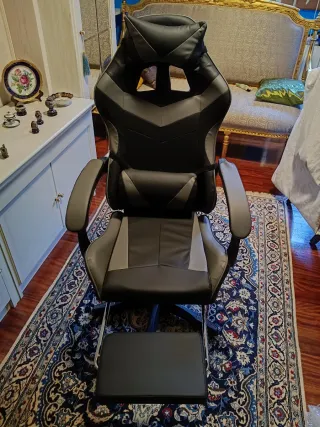 Silla Gaming XALE 813F Negra y gris.