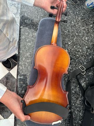 Violín 1/2 Carlo Giordano