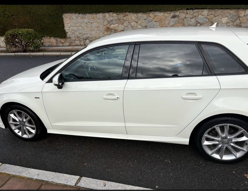 Audi A3 2015 - foto 1