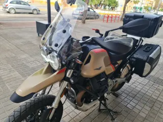 Moto Guzzi V85 TT Travel Beige