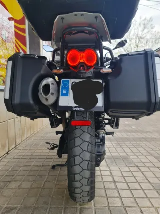 Moto Guzzi V85 TT Travel Beige