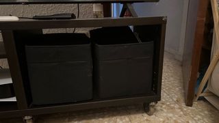 Mueble TV negro madera