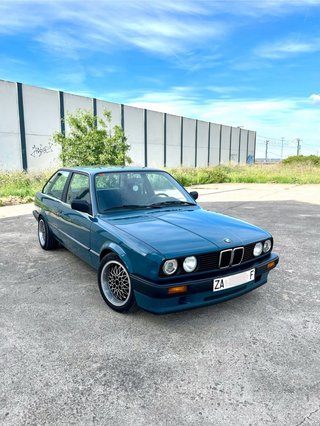 BMW e30 316i