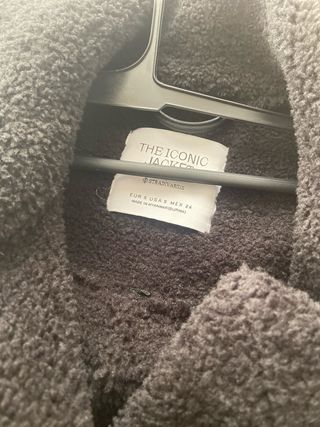 Chaqueta Stradivarius ante y pelo negra