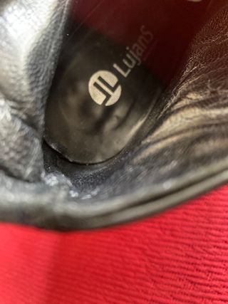 Botín de piel con tacón Marca italiana Lujans