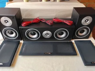 Altavoces LTC Audio Negros