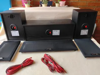 Altavoces LTC Audio Negros