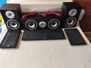 Altavoces LTC Audio Negros