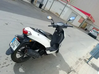 Peugeot Twest 125 Scooter Automática