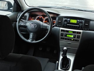 COROLLA 1.6 110CV 174.000KM * 1 DUEÑO Y NACIONAL *