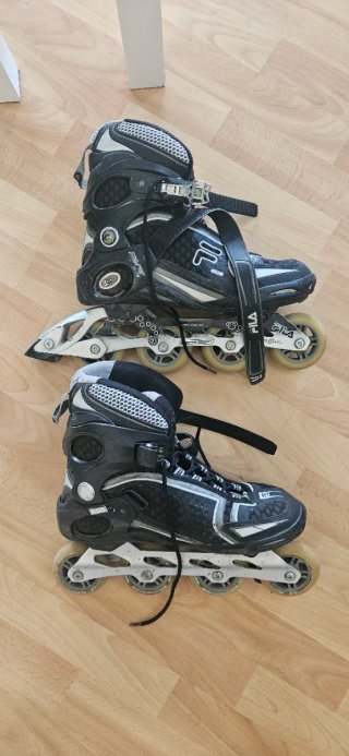 Patines en línea talla 43.