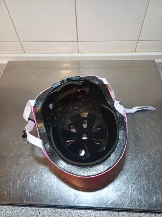 Casco Olsson Talla S-M Rosa Nuevo.