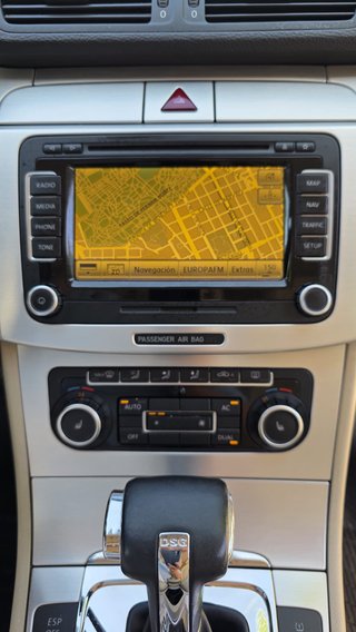 Volkswagen Passat 2010