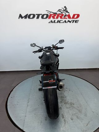 KTM 1390 SUPER DUKE R